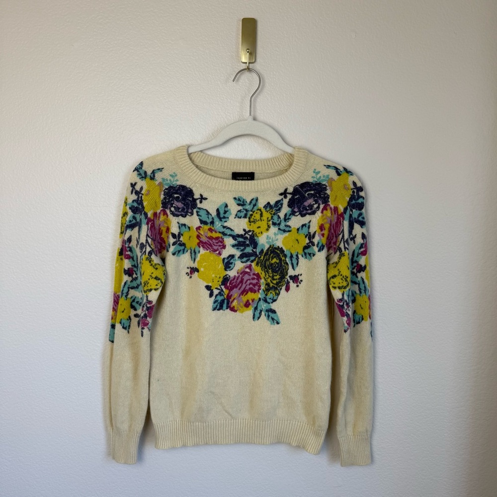 Forever 21 Sweater Womens Small Ivory Floral Rabbit Hair Blend Dainty Preppy